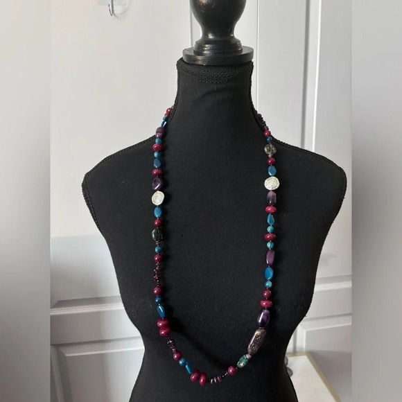 Vintage | Estate Bundle of 7 beaded  necklaces - Picture 9 of 11